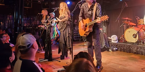 Fleetwood MAX! at Doffo Winery! Less than 20 tix left!