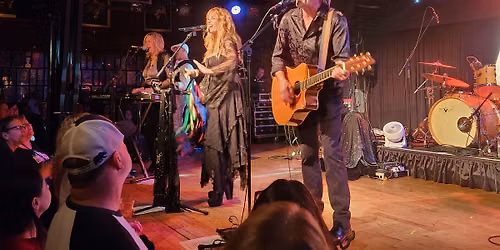 Fleetwood MAX! at Doffo Winery! Tix available now!