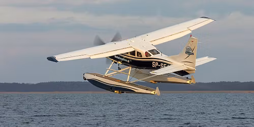 Wyj\u0105tkowy lot wodnosamolotem 