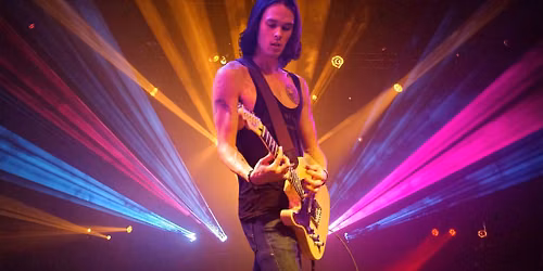 Justin Nozuka 