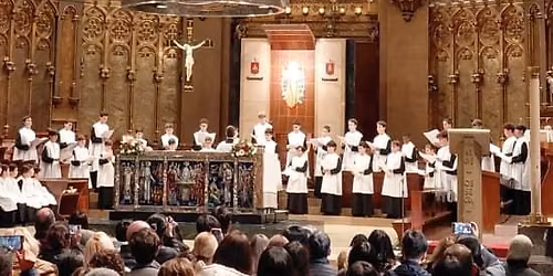 Visita guiada a Montserrat con todo incluido en grupo compartido desde Barcelona, \u200b\u200bcon transporte privado y recogida en el hotel