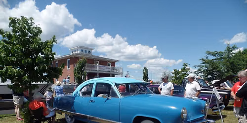 Independence Day Classic Car Show