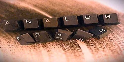 Analog Crash at Peddler's Paradise (Solo)