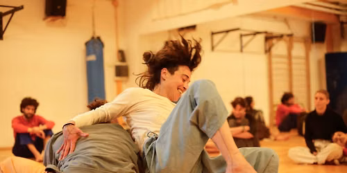 "Unstable Togetherness" Contact Improvisation with Nica Portavia (Italy)
