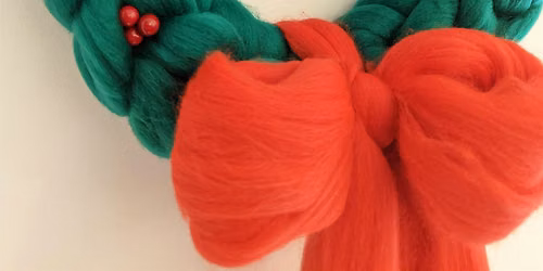 'No' Knit Christmas Wreath