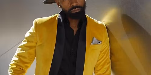 D'Lai at the Laugh Out Loud Comedy Club