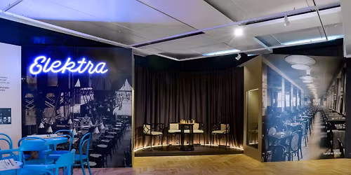 KOMENTOVAN\u00c1 PROHL\u00cdDKA \/ Ostravsk\u00e1 kav\u00e1rna