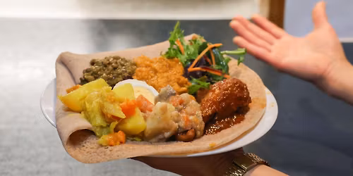 Share Kai and K\u014drero Hornby - Eritrean Night