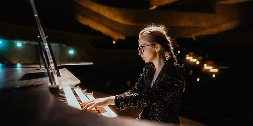 Anna Lapwood: Organ Recital