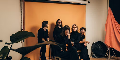 The Neighbourhood: The Wourld Tour