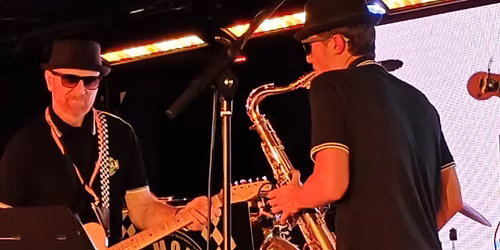 Skasouls at The Dun Cow