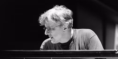 Mozartiana: Andreas Fr\u00f6lich and Pupils of the Menuhin School