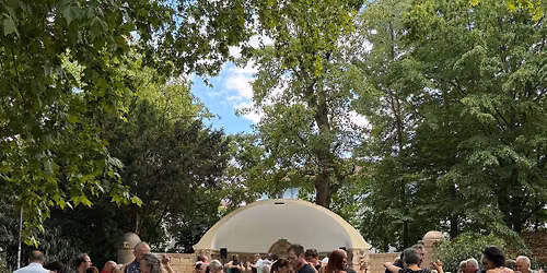 Open Air Milonga 50\/50 im Goethepark Landau mit DJ Thomas