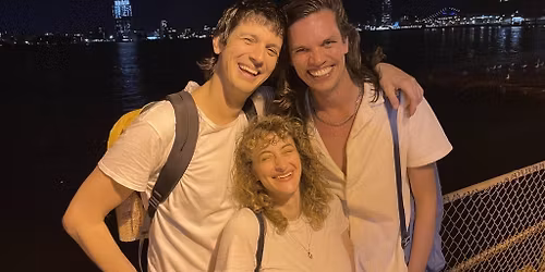 AbracaGAGA: A Lady Magician Mystery