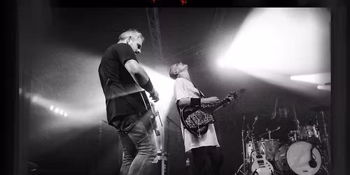 C'est jeudi! avec ErHeDa "duo unplugged"