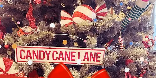 WOODCUTTERS CHRISTMAS LIGHT SWITCH ON 