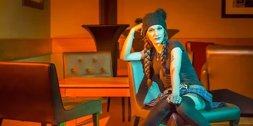 Photographic Lighting Techniques for Portraits \u2013 Studio Mains & Off Camera Flash & Natural Lighting