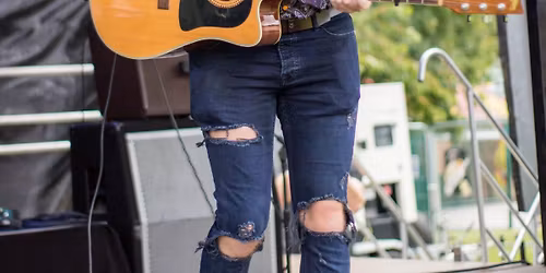 Daz Cadwallander Live in Squires Bar Wombwell