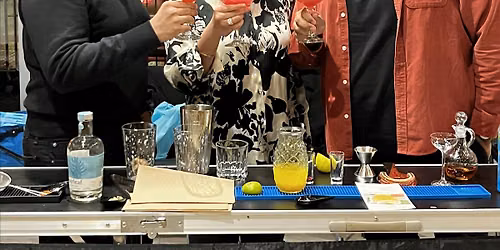 Cocktail Class on October 2, 6:00pm