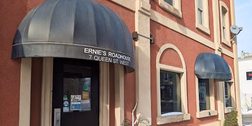 Hespeler Reunion Drinks and Hangs at Ernies