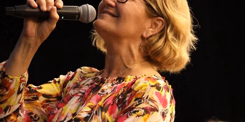 Live on the Lawn: Kathy Carr