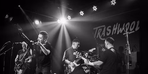 Trashwood & Kruuk live in de Verwachting