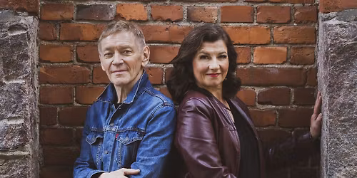 Kaija K\u00e4rkinen & Ile Kallio (+ The Lovematches)