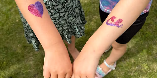Glittertatueringar fritt f\u00f6r alla barn idag \ud83d\udc96\ud83e\udef6\ud83e\udd17