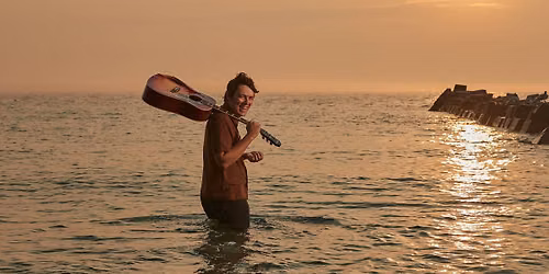 Milwaukee Concert Cruise: Trapper Schoepp & Band Play On A Boat \u26f5