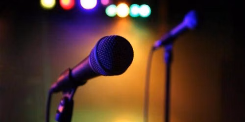 Live Music with Chris & Emily