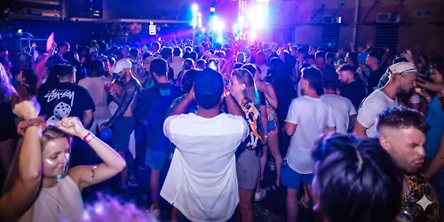 MOM OPEN AIR RAVE