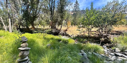 Self Guided Adventure\/ Autoexploraci\u00f3n en Rancho Mark West