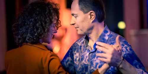 Workshop "Colgadas - Spiele mit der Achse - Vertrauen und Flow im Tango"