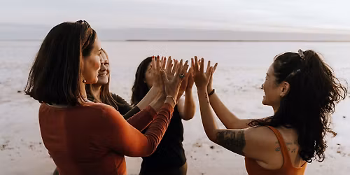 \ud83c\udf11\u2728 Vintersolhverv & \u00c5rets Sidste Nym\u00e5ne \u2014 Kakao Ceremoni i Uma \u2728\ud83c\udf11