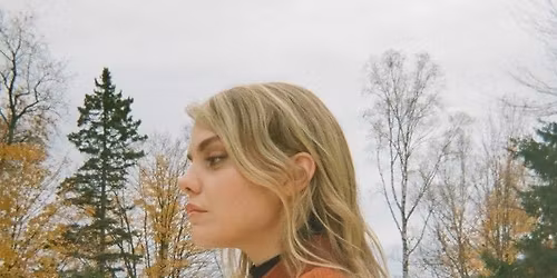 Coeur de pirate in Saint-hyacinthe