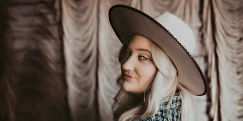 Olivia Maro at Boomtown Saloon