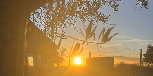 Candle light yoga \ud83e\uddd8\u200d\u2640\ufe0f