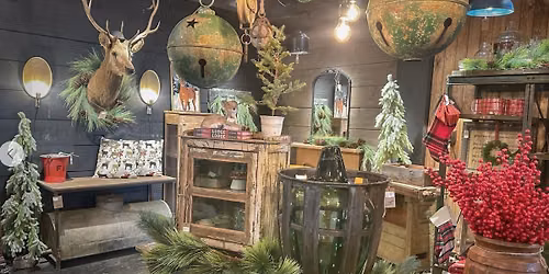 \ud83c\udf84Christmas Market\ud83c\udf85 @ 417 Vintage Market