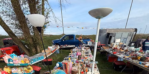 CENTRAL ILLINOIS FLEA MARKET
