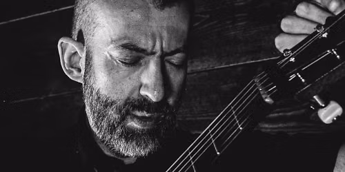 Jon Gomm in Leamington Spa