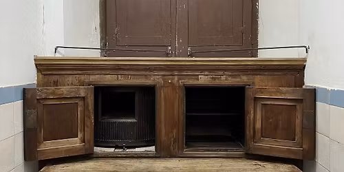 La ruota degli Esposti e la Santa Casa dell'Annunziata