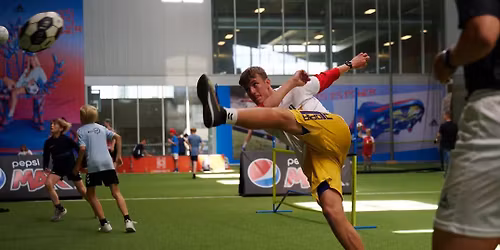 Junior Fodtennisst\u00e6vne