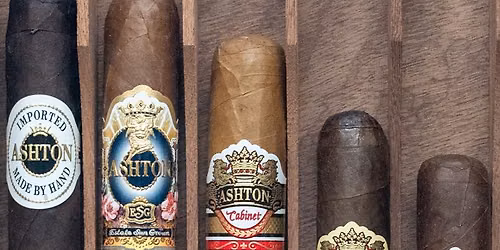Ashton Event Night at Smoky\u2019s