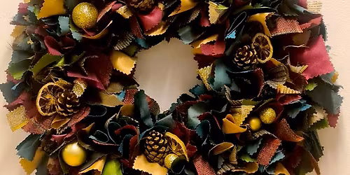 Festive Fabric Wreath Making Workhop