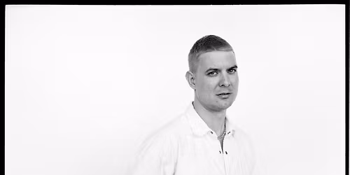 M\u00f8d Caspar Eric: Jeg er her \u2013 og jeg bliver ved med at r\u00e5be!