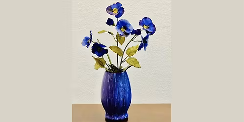 Workshop | Acrylic Pour \u2022 Vase | Art-A-Fair