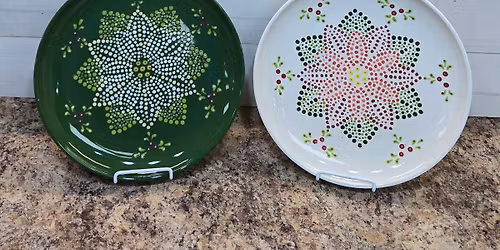 Poinsettia Dot Mandala @ The Studio for Art and Craft