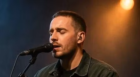 Dermot Kennedy Tickets