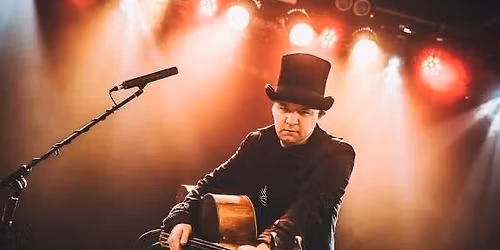 Sellomies Elias Kahila vieraana klubilla 23.11. klo 15