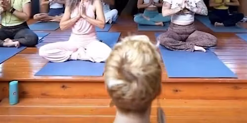 Lotus Flow Yoga: Dynamic mixed form flow on the farm
